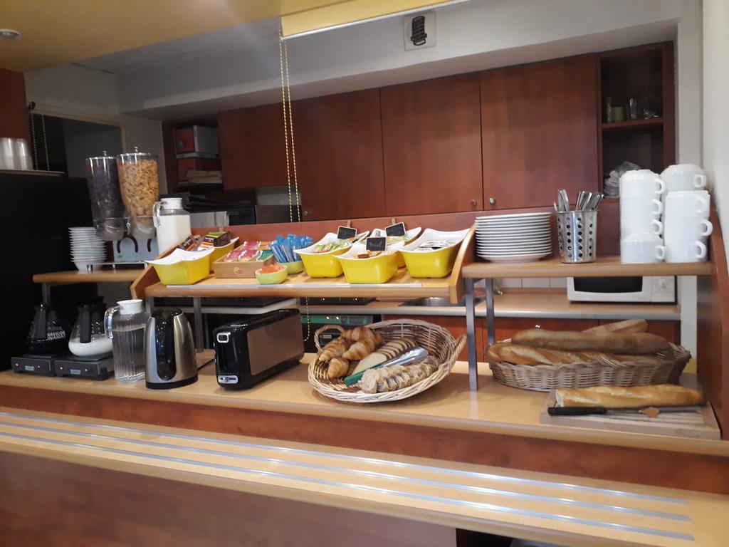 Ibis Budget Orleans Sud Comet Εξωτερικό φωτογραφία